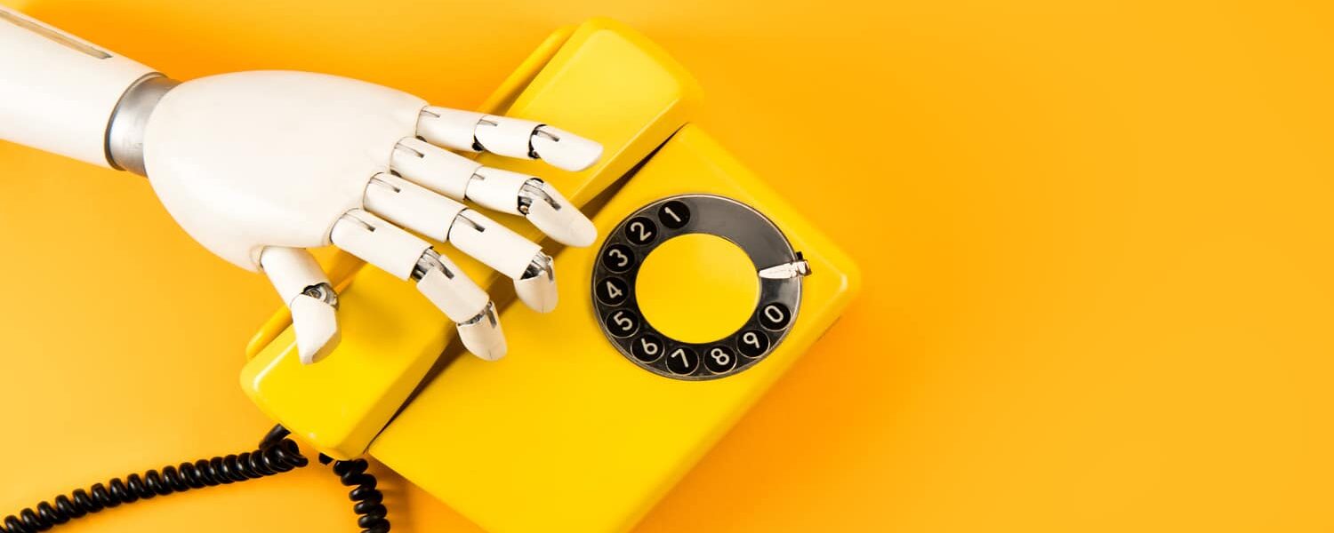 robot machine learning afferra cornetta telefono giallo